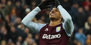 太阳报：拉什福德最近因为车辆违章被罚款近800英镑