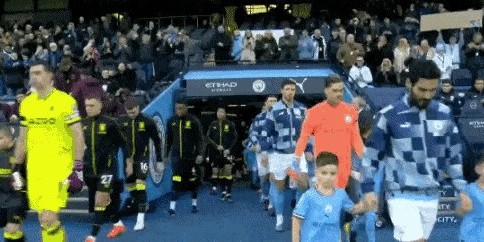 凤凰体育下载-【英超】罗德里头槌闪击，曼城3-1阿斯顿维拉