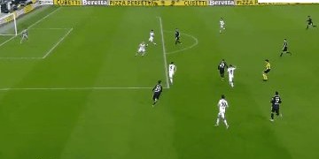 凤凰体育APP-【意甲】拉比奥梅开二度 尤文4比2桑普多利亚